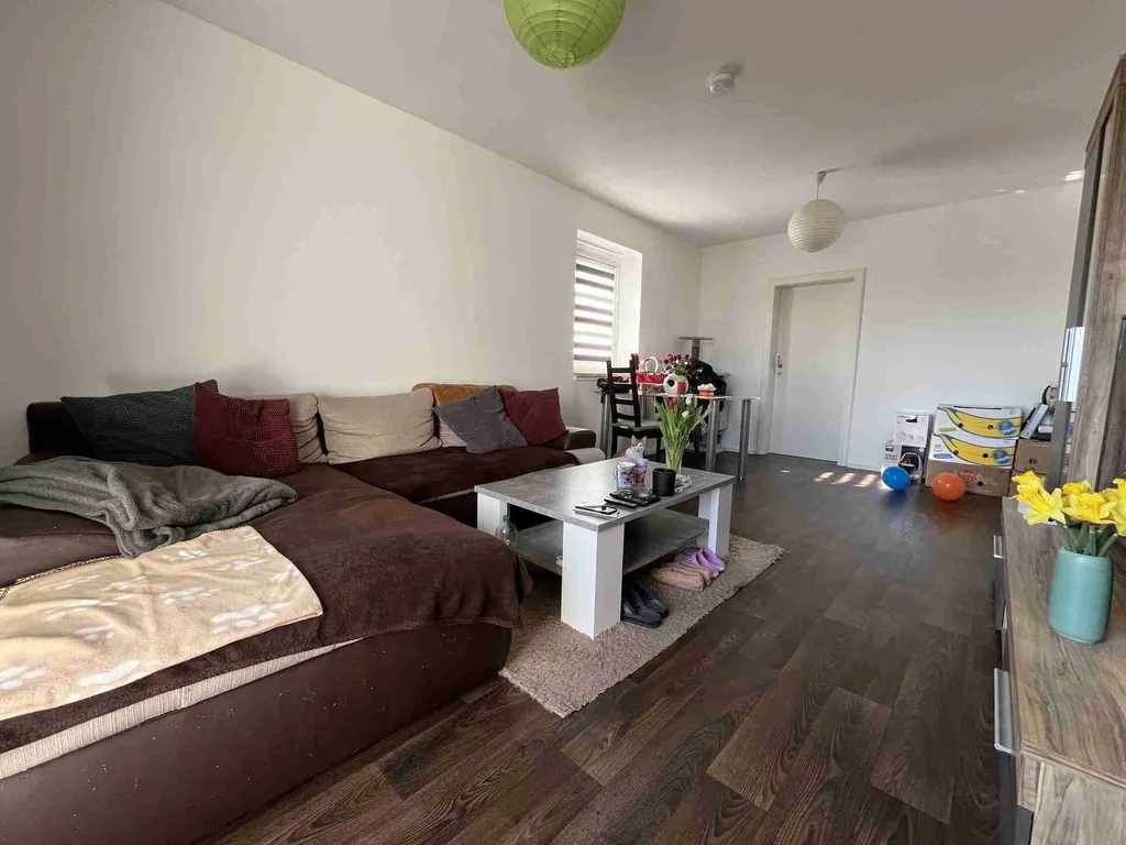 Moderne 3-Zimmer-Wohnung mit Balkon und Stellplatz in ruhiger Lage