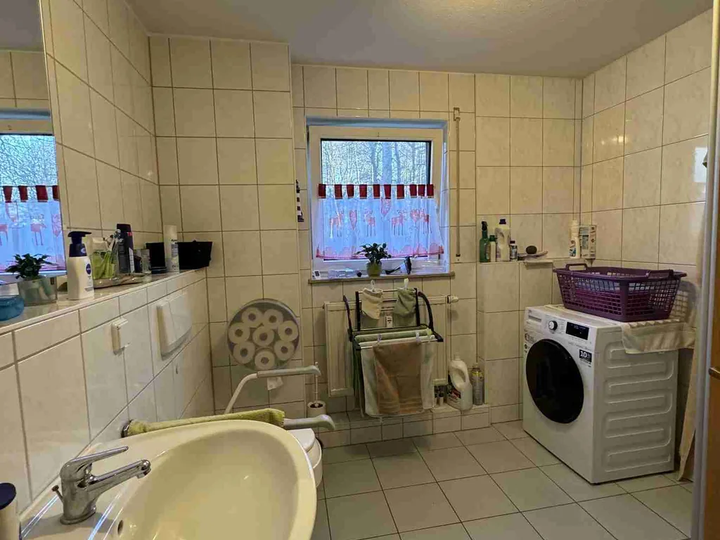 Vermietete 3-Zimmer-Erdgeschosswohnung mit Terrasse und Tiefgaragenstellplatz – ideal für Kapitalanleger